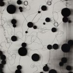 Láncok 2022. Szén - papír, 70x50 cm